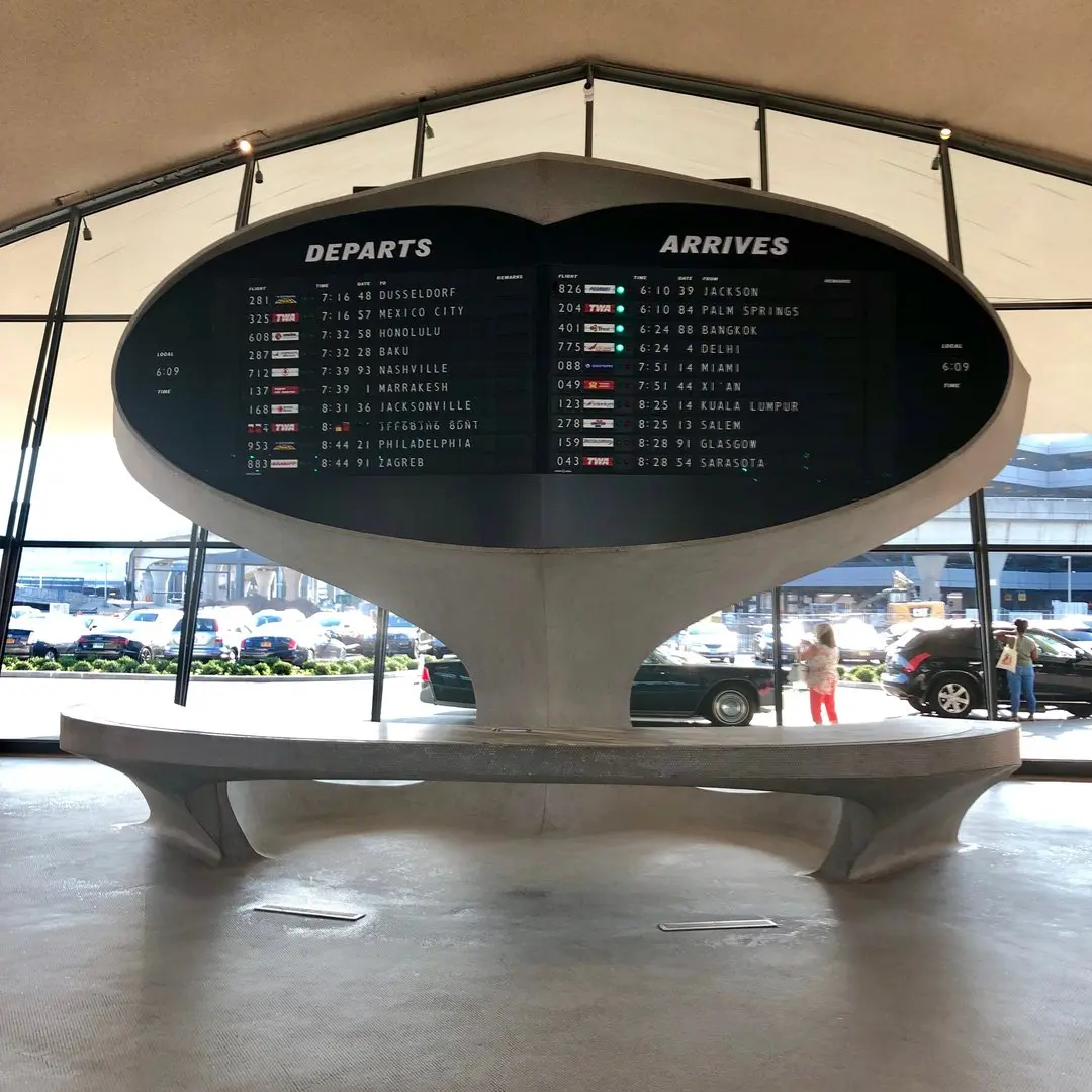 Make Your Connection: The Airport Layover Guide